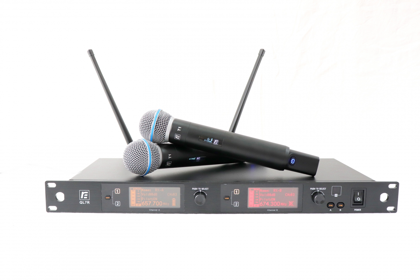 RFIntell QL7R/T1-A 651,800-683,400 МГц 2-канальная радиосистема с 2-мя ручными микрофонами в Ингушетии